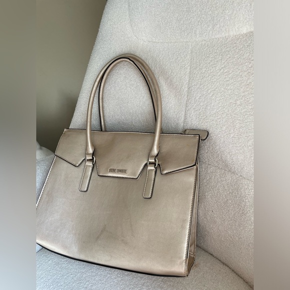 Larger Steve Madden Metallic Gold champagne Satchel tote - Picture 12 of 12